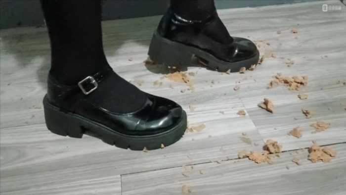 小皮鞋踩香肠 JS251207~2