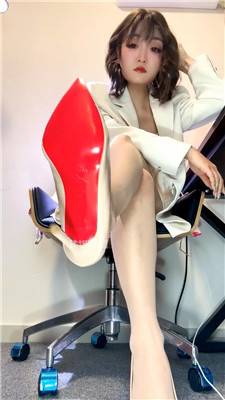 【秋黎】肉丝口水羞辱盯S    251216-22